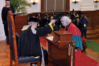 Elsie Leung Oi Sie, Doctor of Social Sciences honoris causa